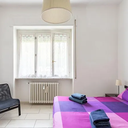 アパート Ortensia アローナ